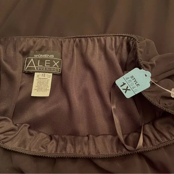 ALex Evening Black Chiffon Maxi Skirt with Handkerchief Hemline Women’s Size 1X - Picture 7 of 9